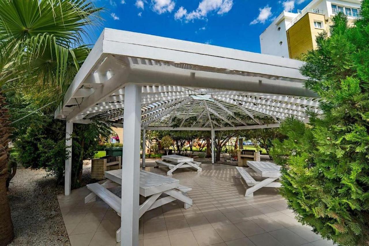 Aurelius Pool Apartments In Caesar Resort & Spa Perivolia tou Trikomou Extérieur photo